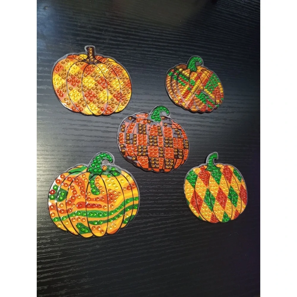 Set Of 5 Diamond‎ Painted  Fall Halloween Pumpkin Magnets
